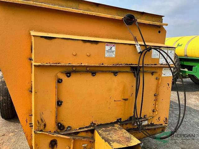 Image of Kuhn Knight 8024 equipment image 3