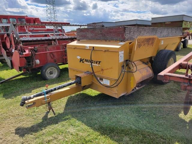 Image of Kuhn Knight 8110 equipment image 2