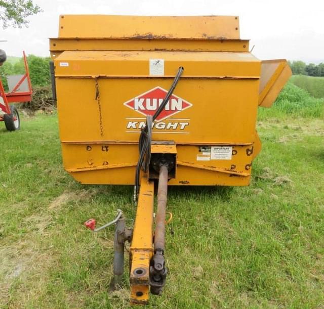 Image of Kuhn Knight 8114 equipment image 1