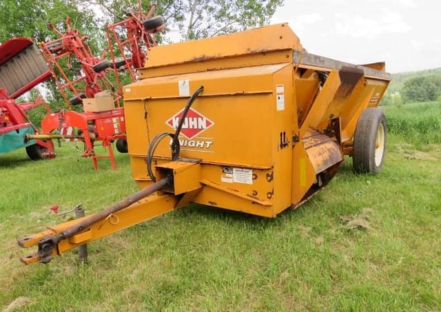 Image of Kuhn Knight 8114 equipment image 2