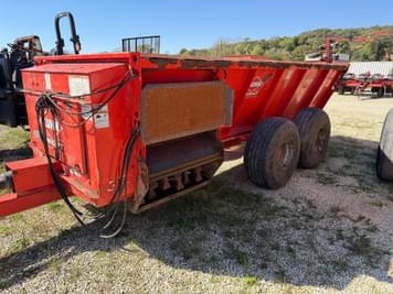 Main image Kuhn Knight 8118