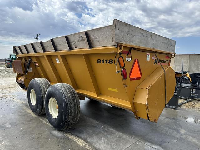 Image of Kuhn Knight 8118 equipment image 2