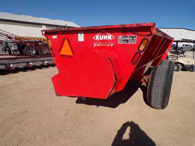 Image of Kuhn Knight 8118 equipment image 4