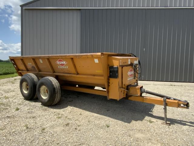 Image of Kuhn Knight 8118 equipment image 1