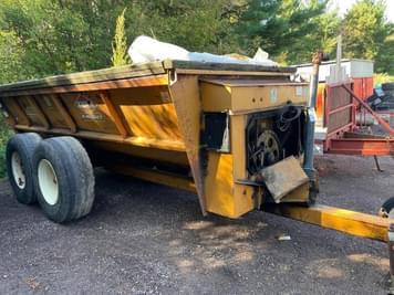 Main image Kuhn Knight 8118