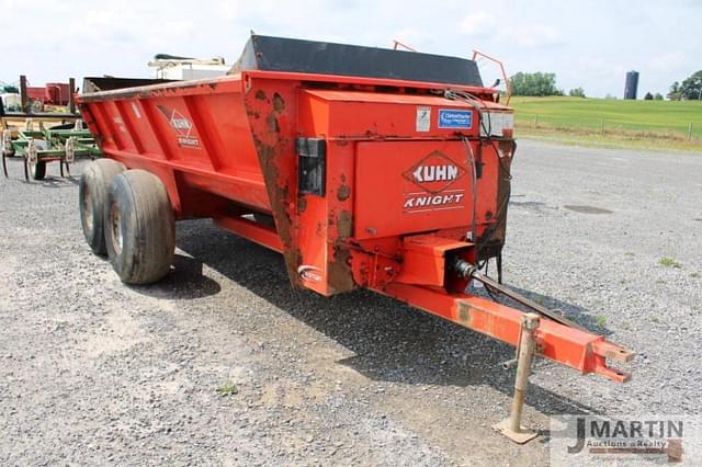 Image of Kuhn Knight 8118 equipment image 1