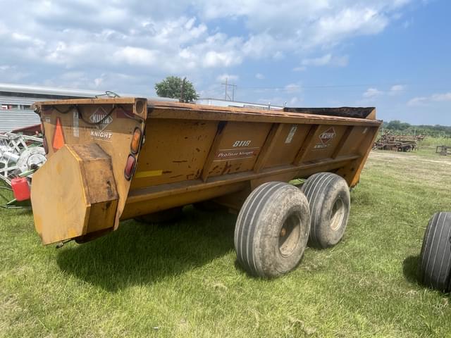 Image of Kuhn Knight 8118 equipment image 4