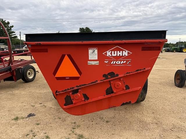 Image of Kuhn Knight 8118 equipment image 4