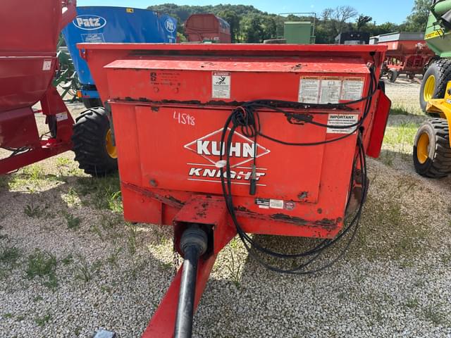 Image of Kuhn Knight 8118 equipment image 1