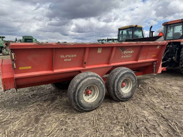 Image of Kuhn Knight 8118 equipment image 3