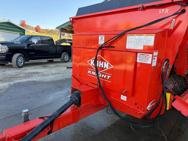 Image of Kuhn Knight 8124 equipment image 3