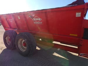 Kuhn Knight 8124 Image