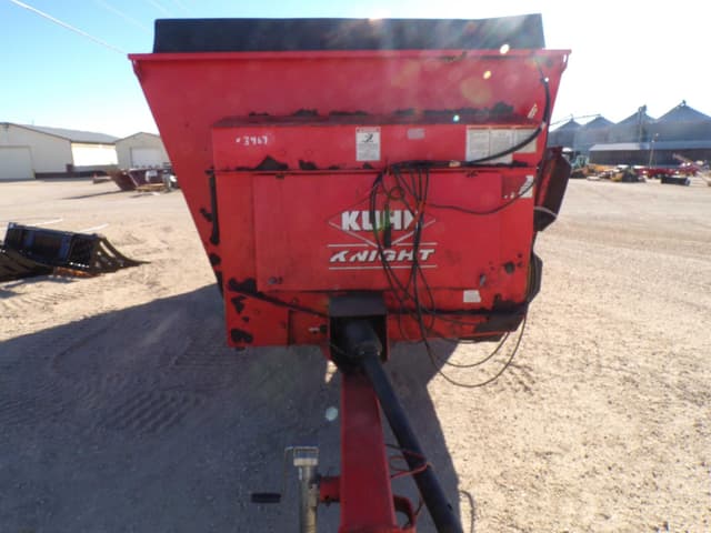 Image of Kuhn Knight 8124 equipment image 2