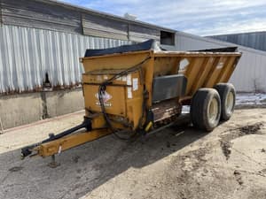 Kuhn Knight 8124 Image