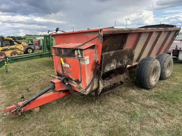 Image of Kuhn Knight 8124 equipment image 1