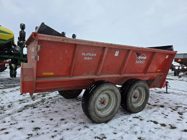 Image of Kuhn Knight 8124 equipment image 4