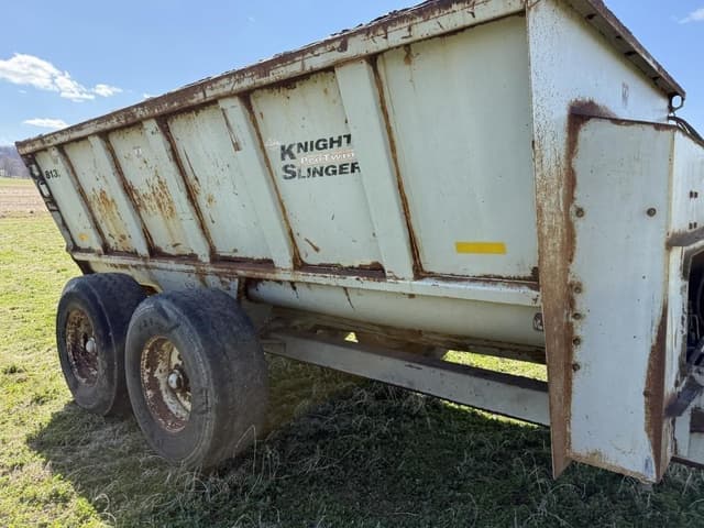 Image of Kuhn Knight 8132 equipment image 3