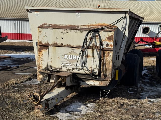 Image of Kuhn Knight 8132 equipment image 3