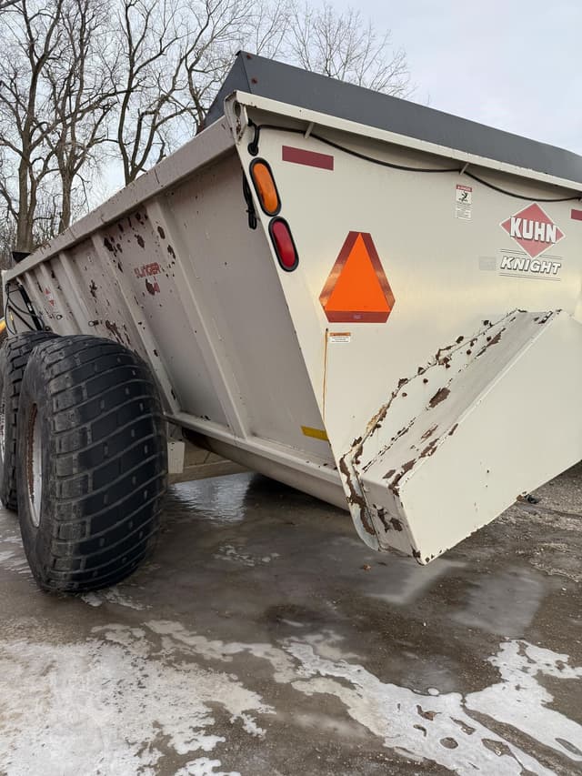 Image of Kuhn Knight 8141 equipment image 2