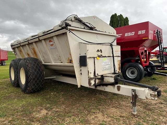 Image of Kuhn Knight 8141 equipment image 1