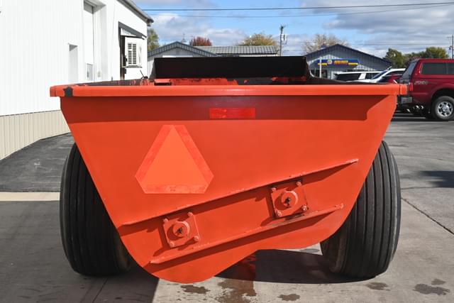 Image of Kuhn Knight 8114 equipment image 3