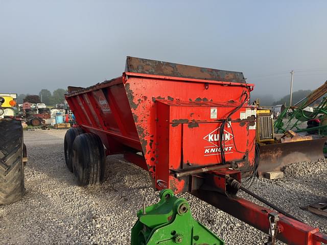 Image of Kuhn Knight 8124 equipment image 1