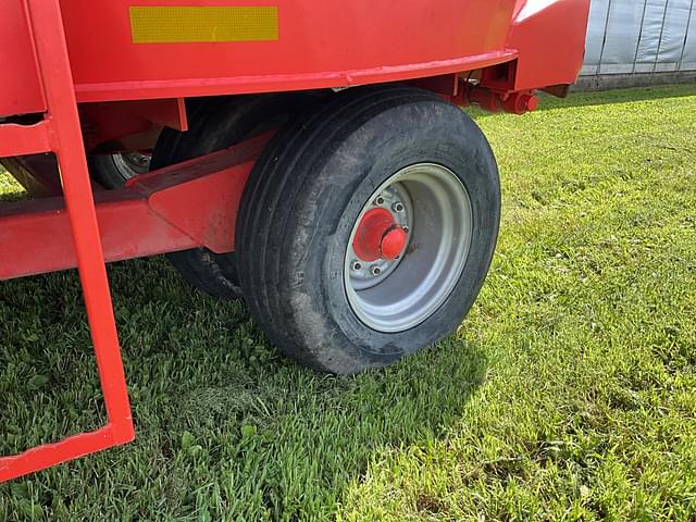 Image of Kuhn Knight VSL150 equipment image 3