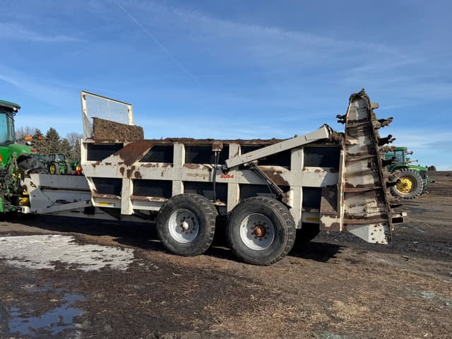 Image of Kuhn Knight 2054 equipment image 1