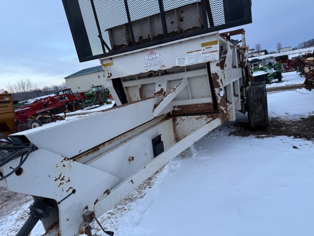 Image of Kuhn Knight 2054 equipment image 4