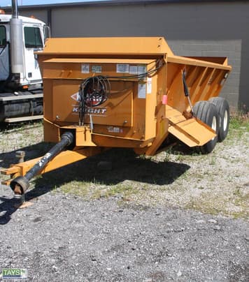 Main image Kuhn Knight 8118