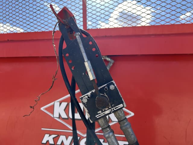 Image of Kuhn Knight PS150 equipment image 2