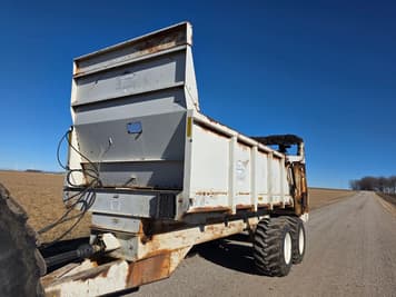 Main image Kuhn Knight 1160