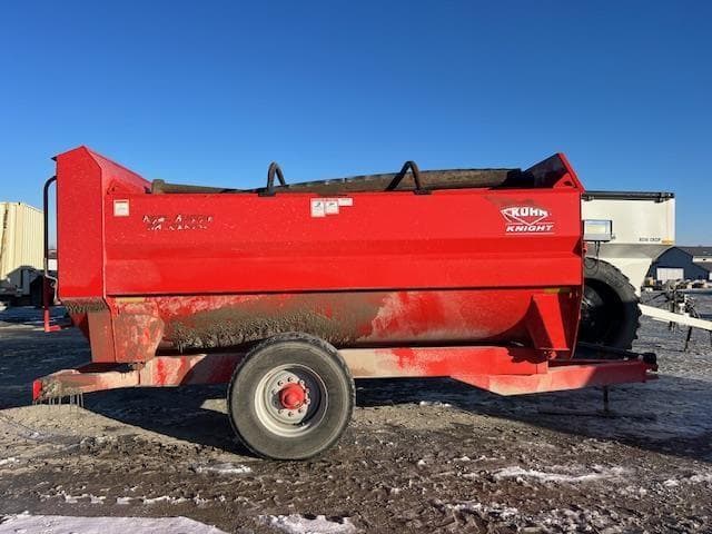 Image of Kuhn Knight RA142 equipment image 3
