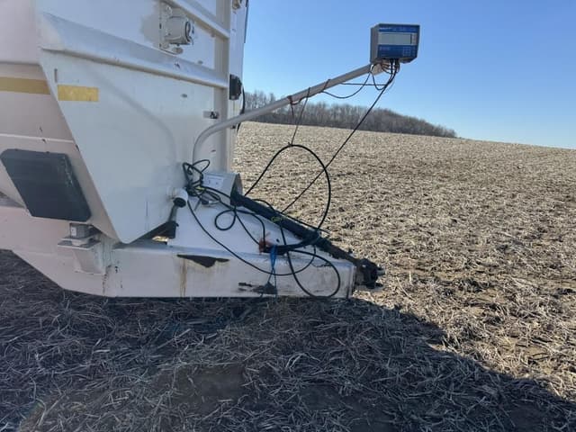 Image of Kuhn Knight RC250 equipment image 4