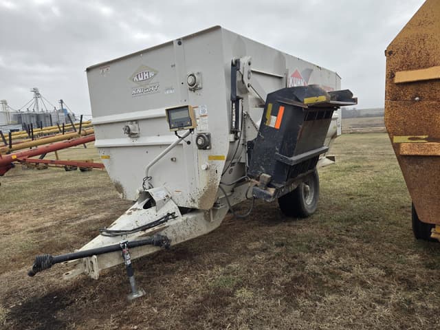 Image of Kuhn Knight RC250 equipment image 1