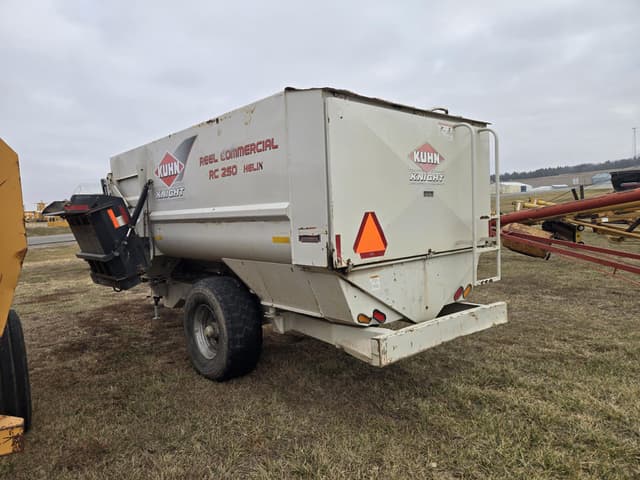 Image of Kuhn Knight RC250 equipment image 2