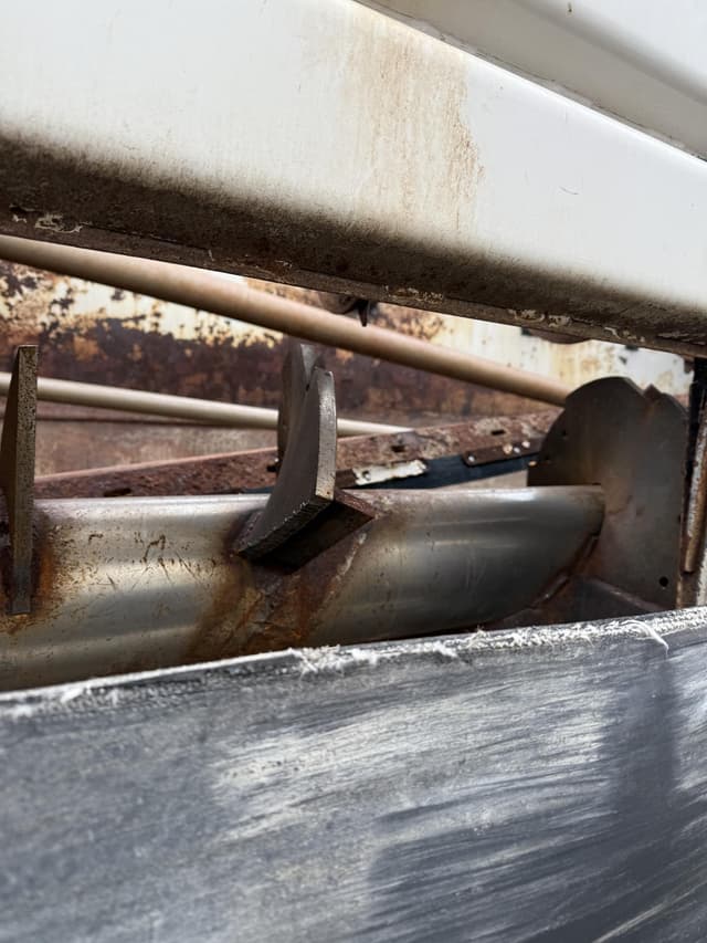 Image of Kuhn Knight RC270 equipment image 4