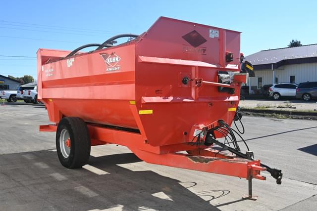 Image of Kuhn Knight RA142 equipment image 2