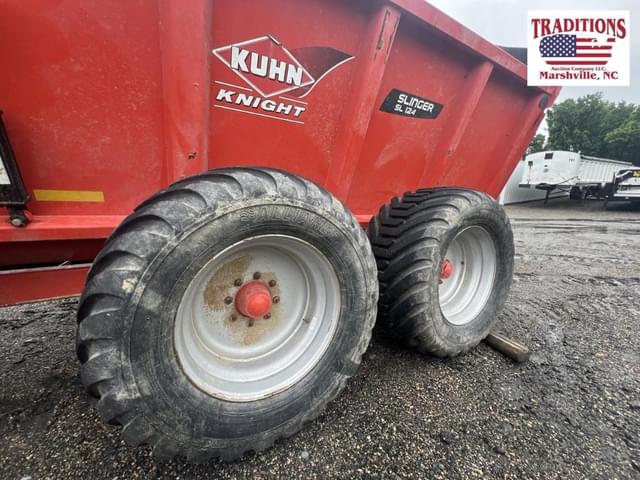 Image of Kuhn Knight SL124 equipment image 2