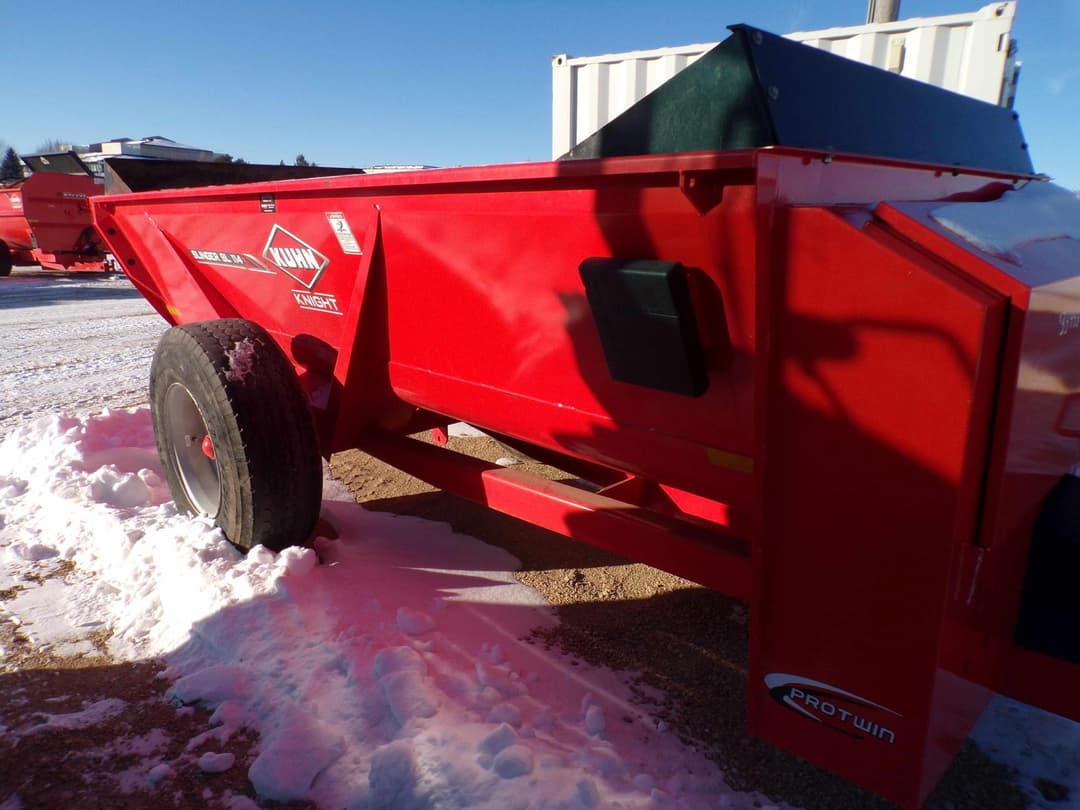 Image of Kuhn Knight SL114 Primary image