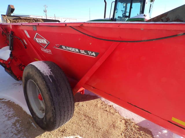 Image of Kuhn Knight SL114 equipment image 3