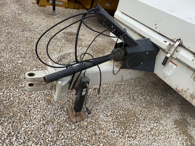 Image of Kuhn Knight SLC132 equipment image 2