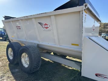 Main image Kuhn Knight SLC132