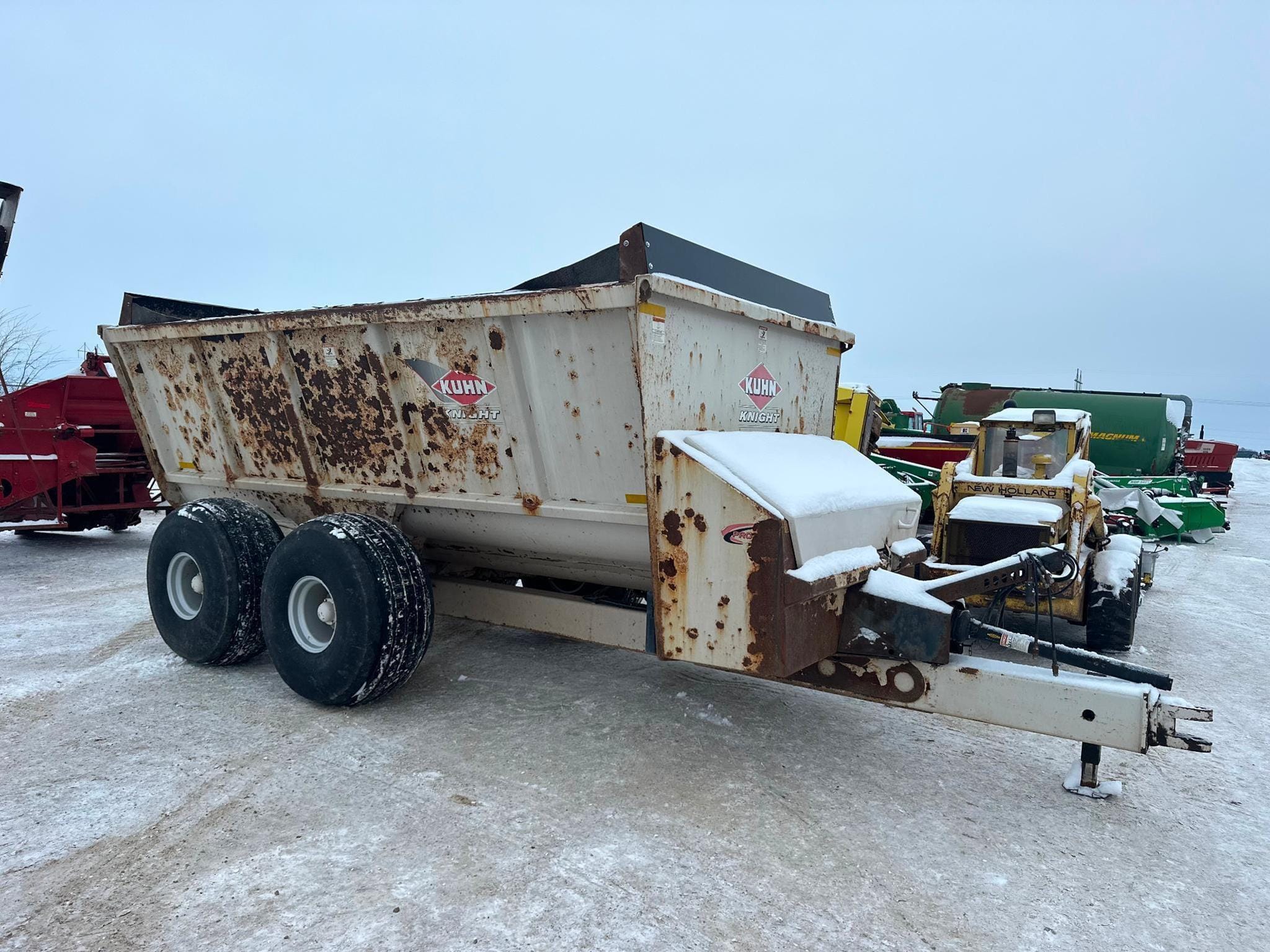 Kuhn Knight SLC132 Equipment Image0