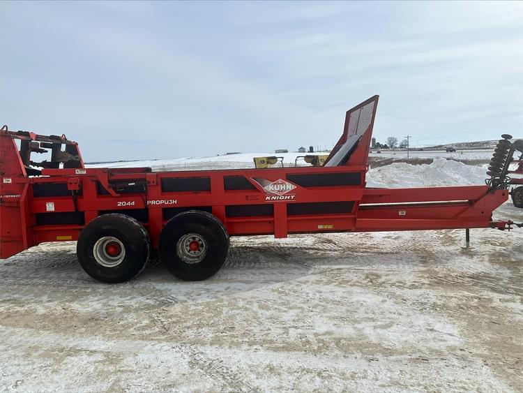 Kuhn Knight 2044 Manure Handling Manure Spreaders Dry for Sale