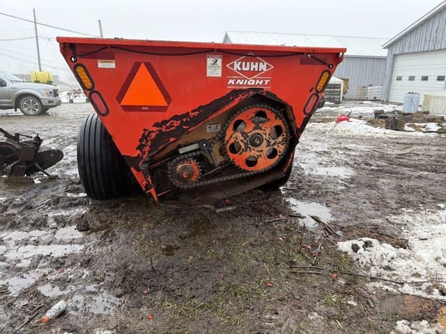 Image of Kuhn Knight 8118 equipment image 3