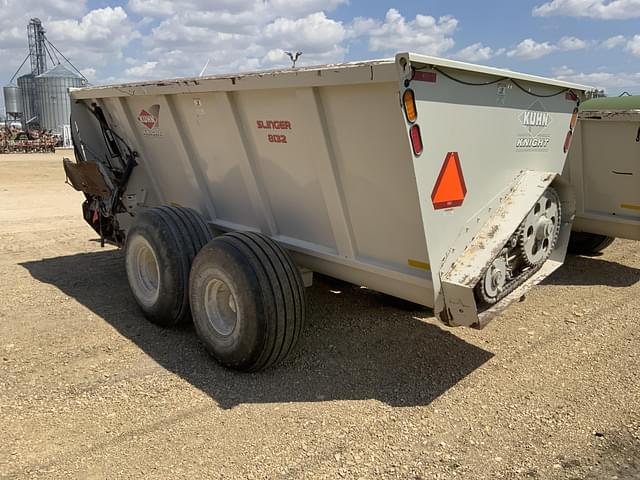 Image of Kuhn Knight 8132 equipment image 3