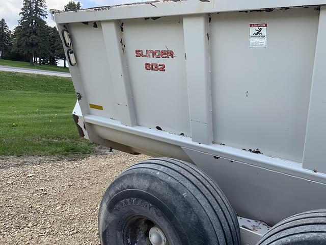 Image of Kuhn Knight 8132 equipment image 4