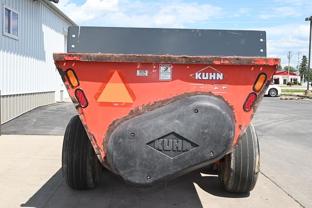 Image of Kuhn Knight SL118 equipment image 3