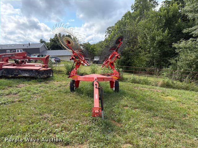 Image of Kuhn SR112 equipment image 1